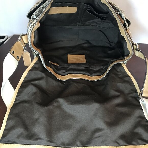 Coach mMessenger Bag Textile Monogram Crossbody Strap Tan READ DAMAGE - Picture 11 of 16